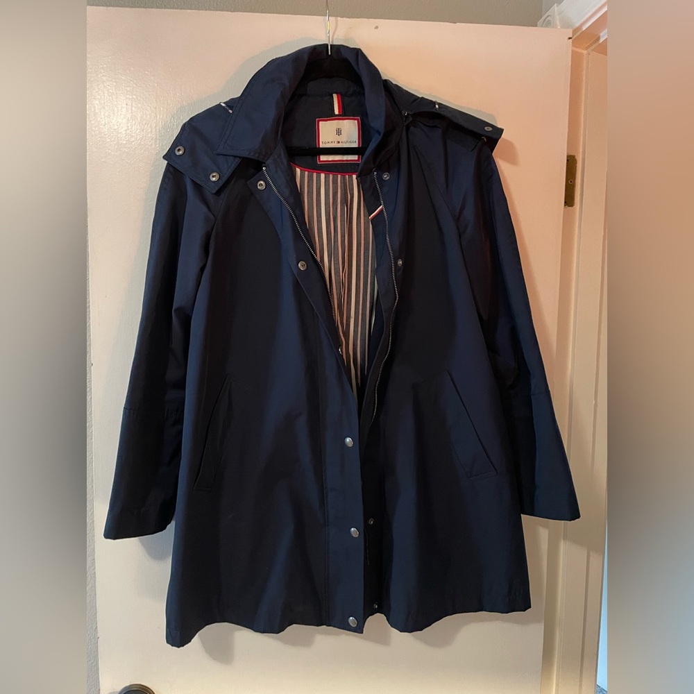 Tommy Hilfiger Aline Hooded Soft-shell Rain Jacket